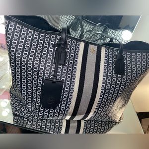 Tory Burch Gemini Link Tote